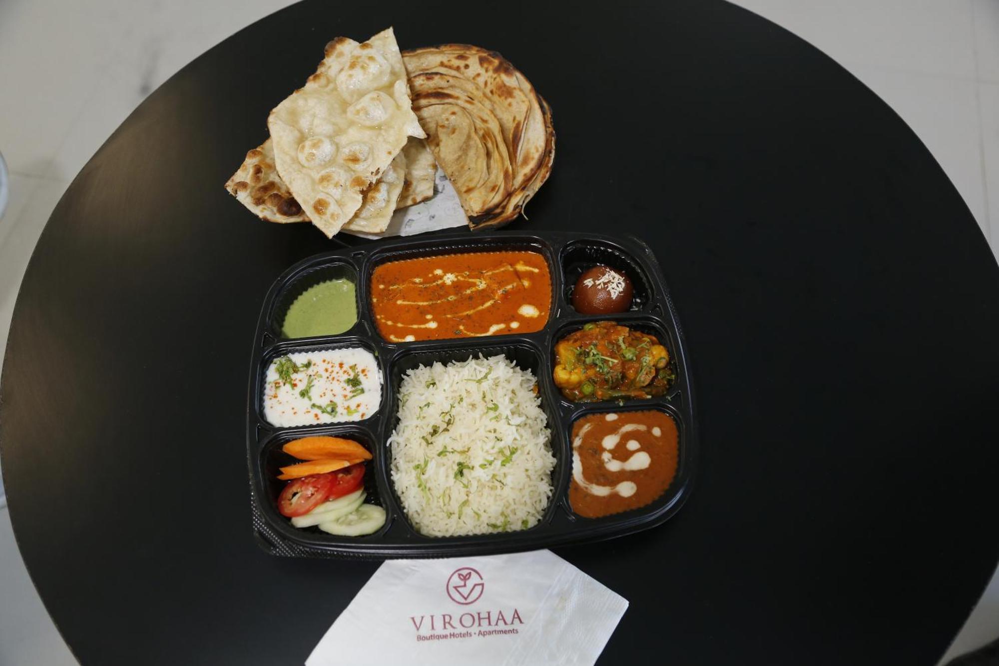 Virohaa Garden Hotel Ghaziabad Luaran gambar