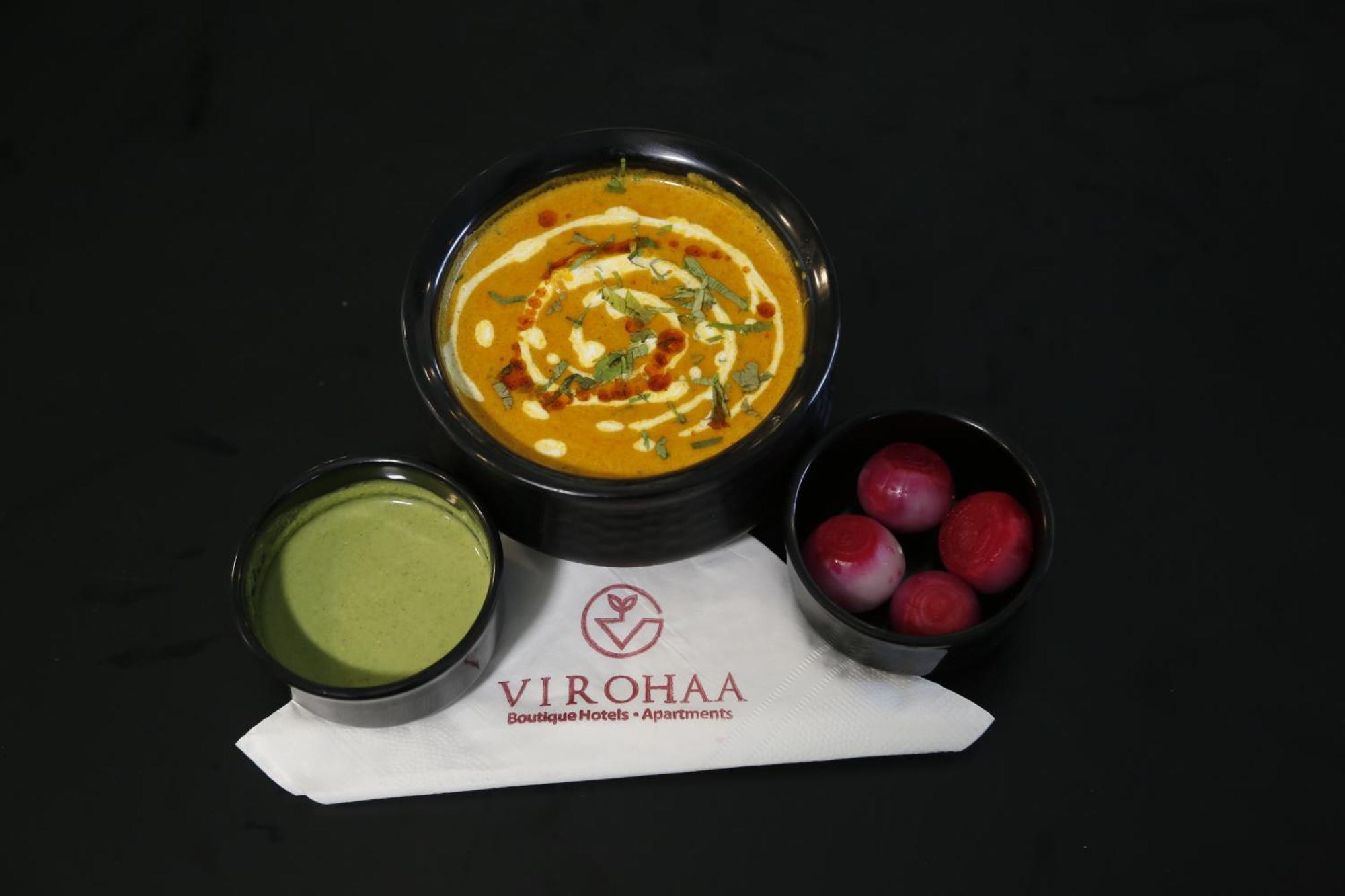 Virohaa Garden Hotel Ghaziabad Luaran gambar