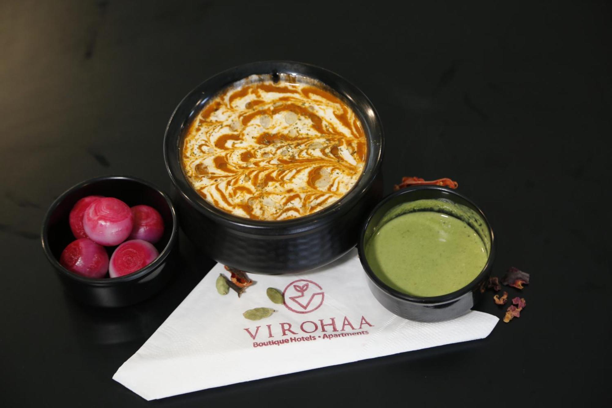Virohaa Garden Hotel Ghaziabad Luaran gambar